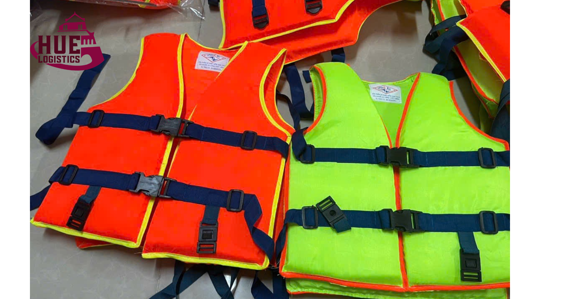 Vận chuyển áo phao