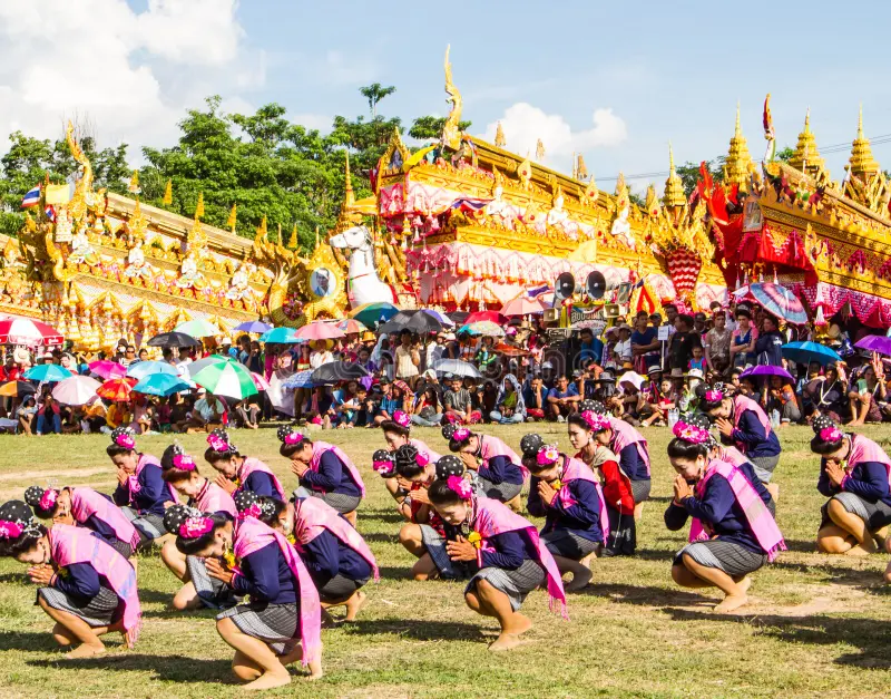 Lễ Hội Tên Lửa Bun Bang Fai