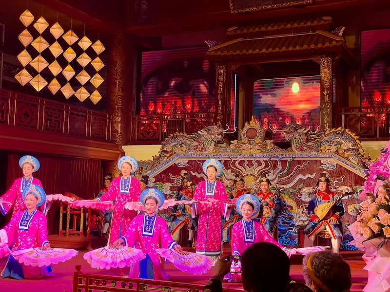 Di Sản Phi Vật Thể Độc Đáo của Việt Nam Di Sản Phi Vật Thể Độc Đáo của Việt Nam