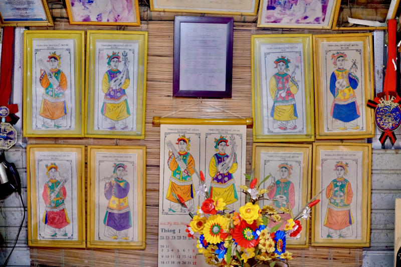 Làng Tranh Làng Sình – Nét Nghệ Thuật Dân Gian Đặc Sắc Giữa Xứ Huế Làng Tranh Làng Sình – Nét Nghệ Thuật Dân Gian Đặc Sắc Giữa Xứ Huế