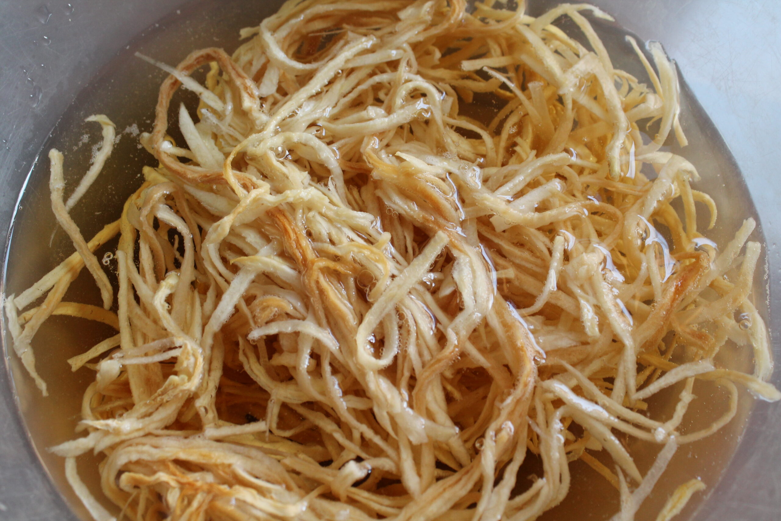 Dịch Vụ Vận Chuyển Củ Cải Trắng Sấy Khô Từ Huế Đi Mỹ Uy Tín