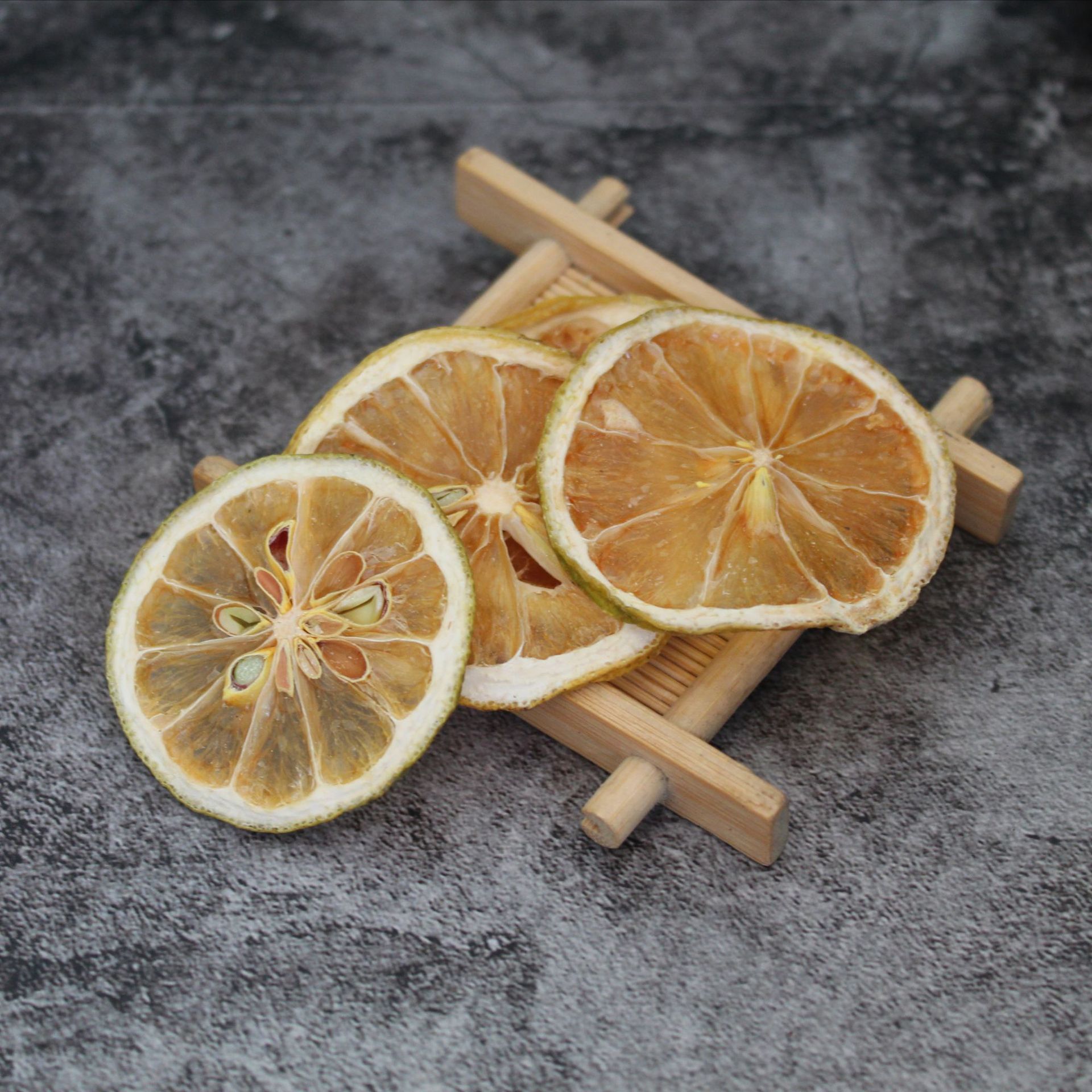 Gửi Chanh Lát Sấy Từ Huế Đi Lào Giá Rẻ 