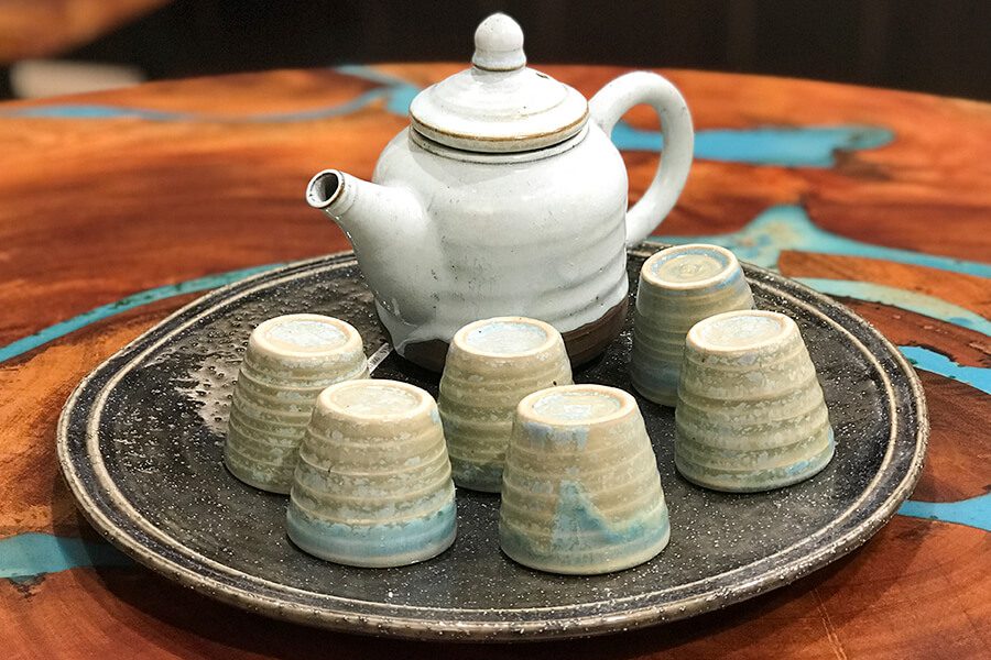 Gửi Đồ Gốm Handmade Từ Hội An Đi Hà Nội – Làm Sao Để Giữ Nguyên Form? Gửi Đồ Gốm Handmade Từ Hội An Đi Hà Nội – Làm Sao Để Giữ Nguyên Form?