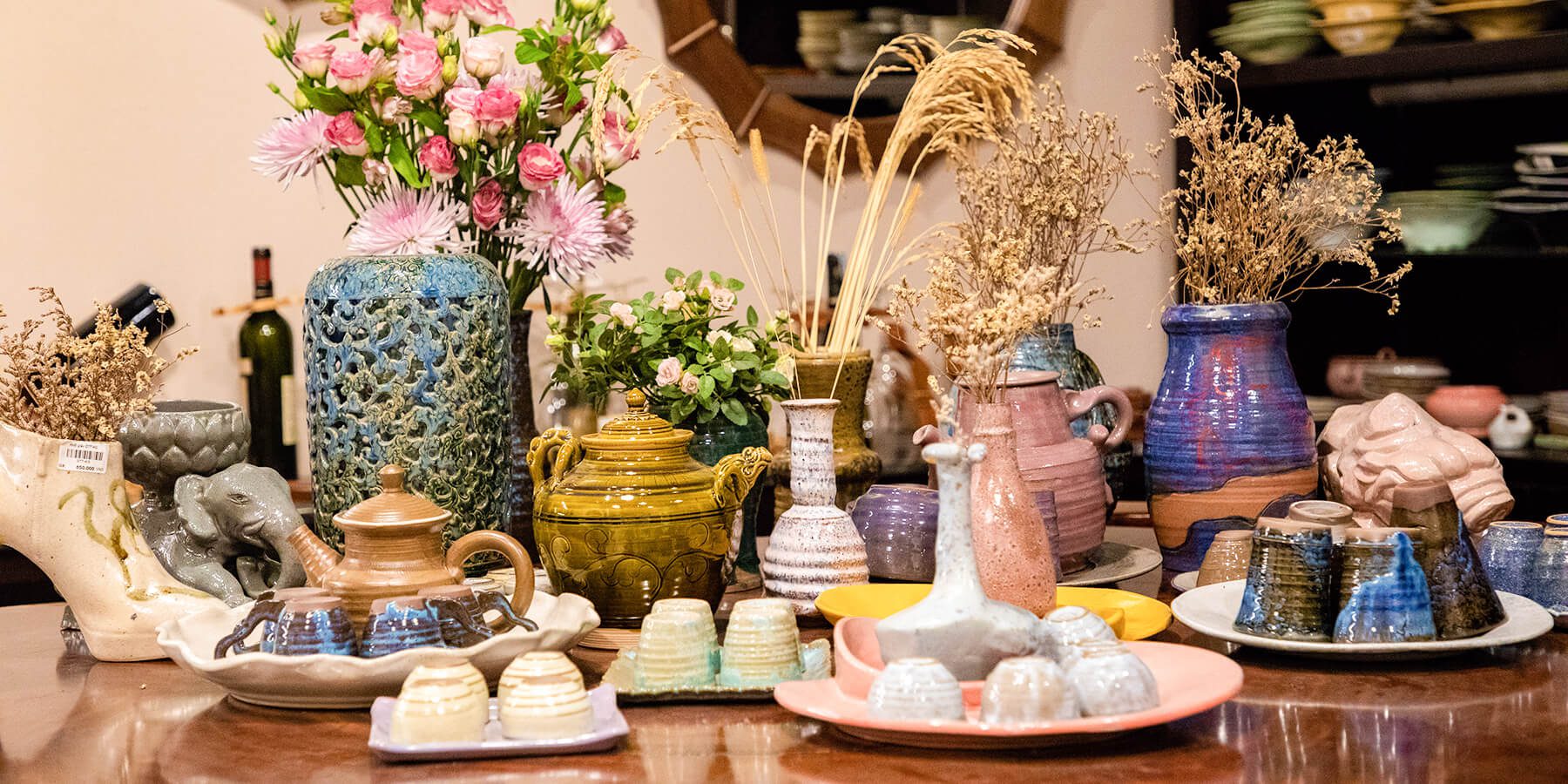 Gửi Đồ Gốm Handmade Từ Hội An Đi Hà Nội – Làm Sao Để Giữ Nguyên Form? Gửi Đồ Gốm Handmade Từ Hội An Đi Hà Nội – Làm Sao Để Giữ Nguyên Form?