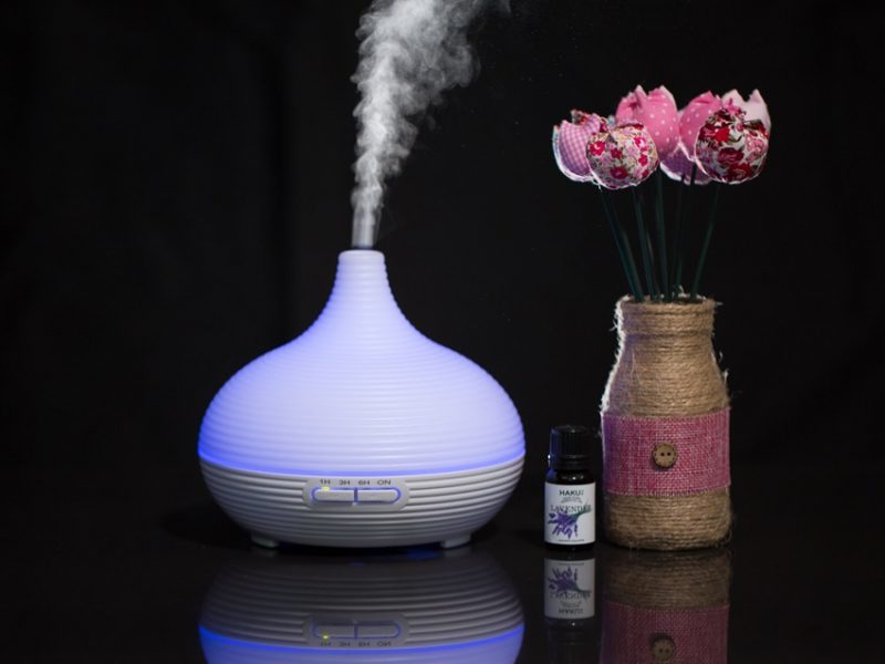 Gửi Máy Khuếch Tán Tinh Dầu Từ HCM Ra Hà Nội – Có Cần Đổ Hết Dung Dịch Trước Khi Gửi?
