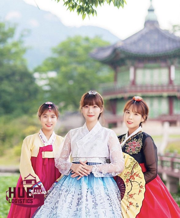 Vận Chuyển Hanbok Từ Hàn Quốc Về Việt Nam - Cách Đóng Gói Hợp Lý Nhất